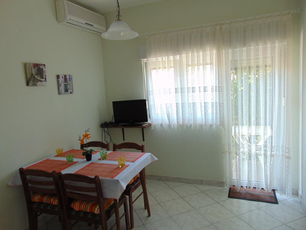 Vinišće Apartments Borozan חדר תמונה